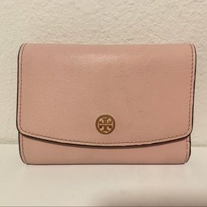 Tory Burch Robinson Trifold Wallet, Light Pink